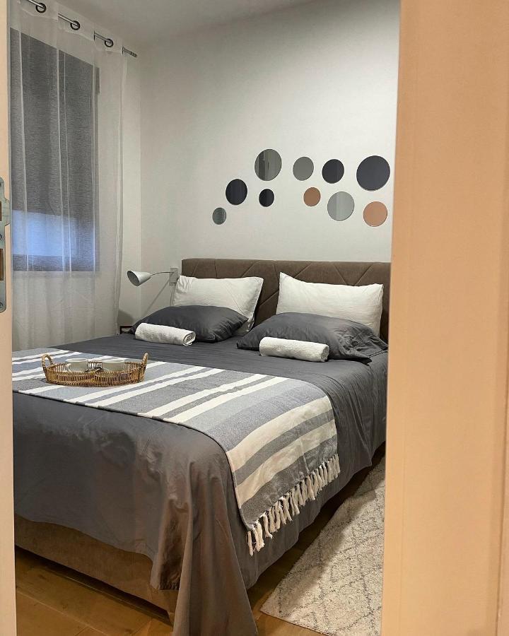Soho Apartman Trebinje Buitenkant foto
