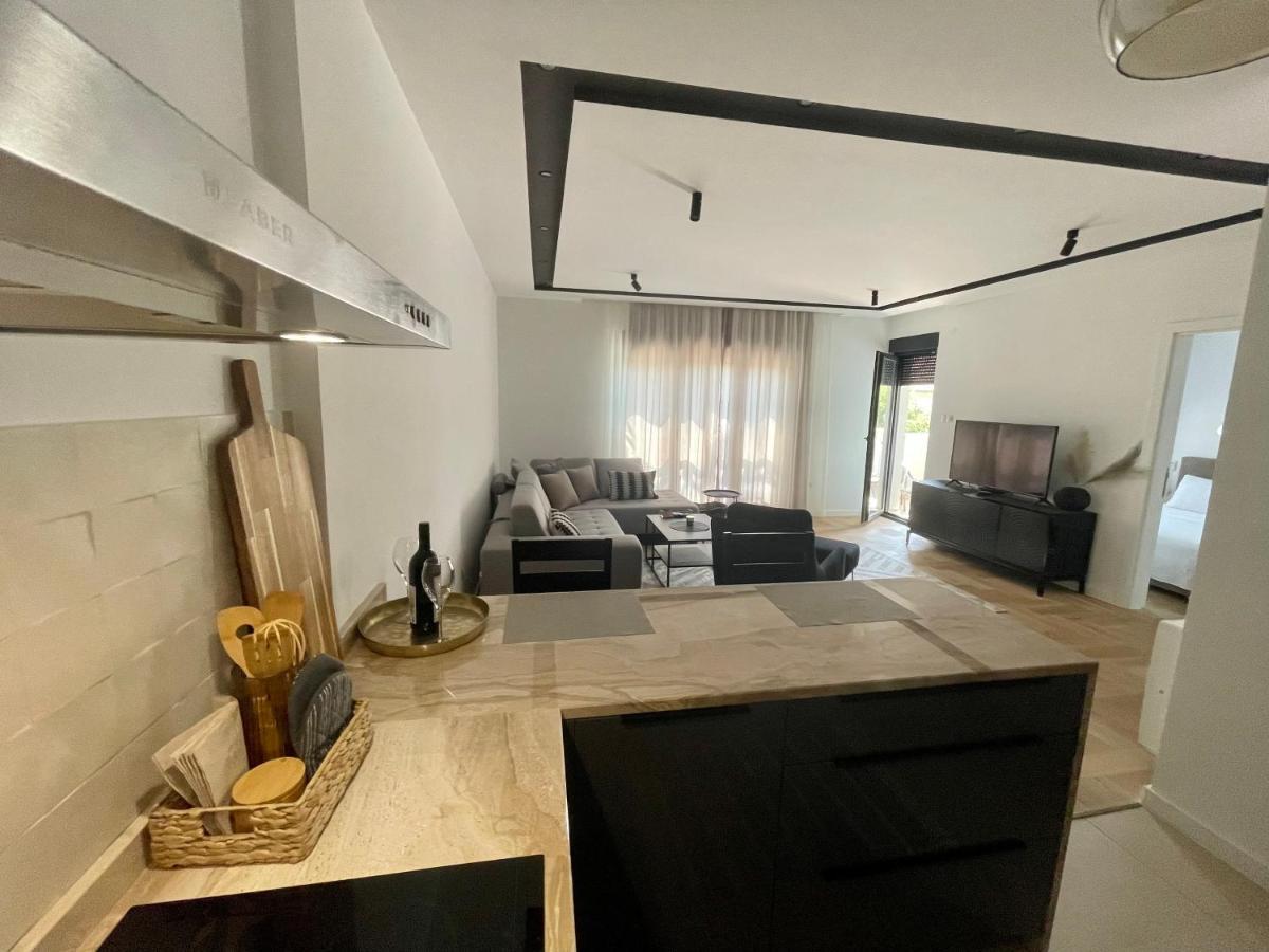 Soho Apartman Trebinje Buitenkant foto